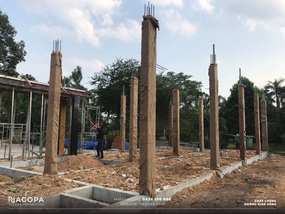 bão dưỡng bê tông cốt pha nhà gia đình chị huyền bàu bàng 1