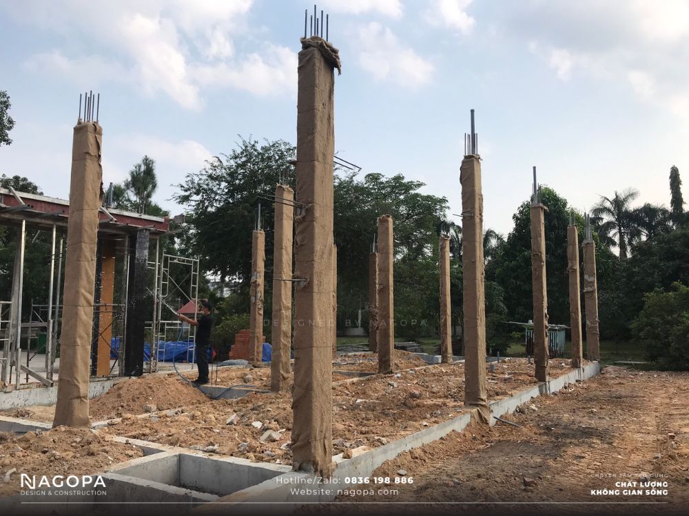 bão dưỡng bê tông cốt pha nhà gia đình chị huyền bàu bàng 3