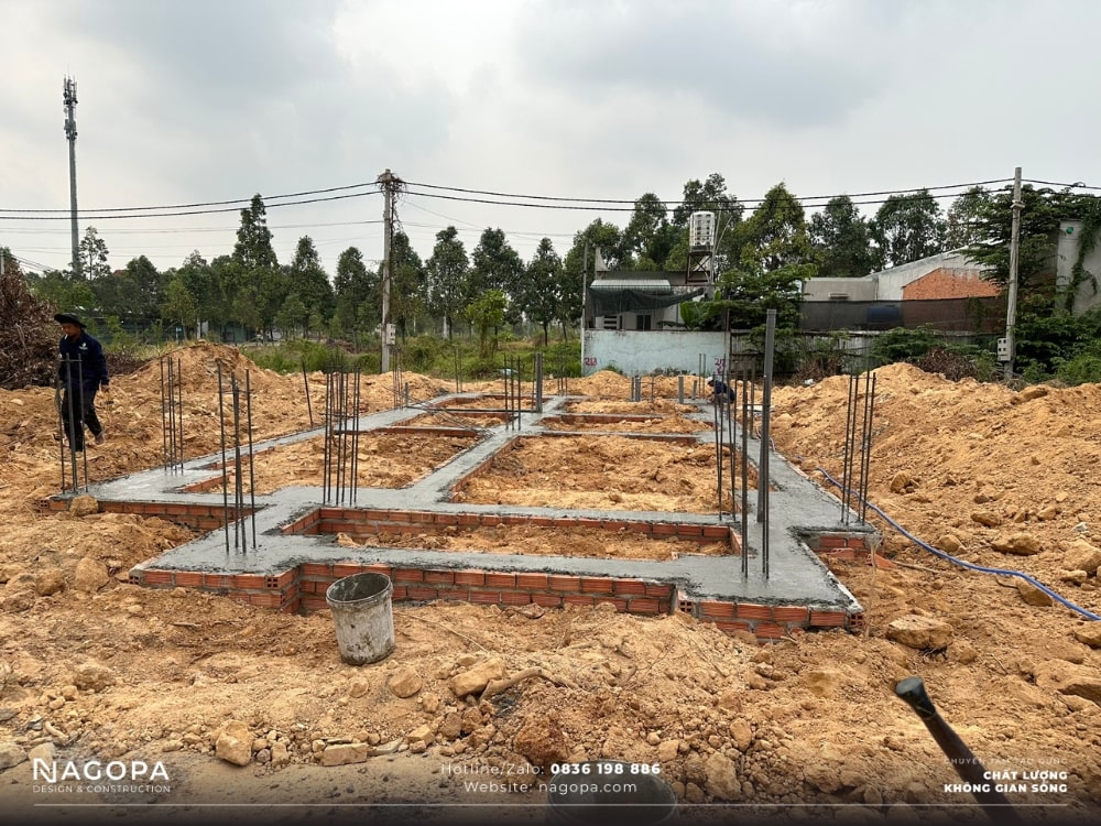 đổ bê tông móng biệt thự nhà anh quang bến cát bình dương 3