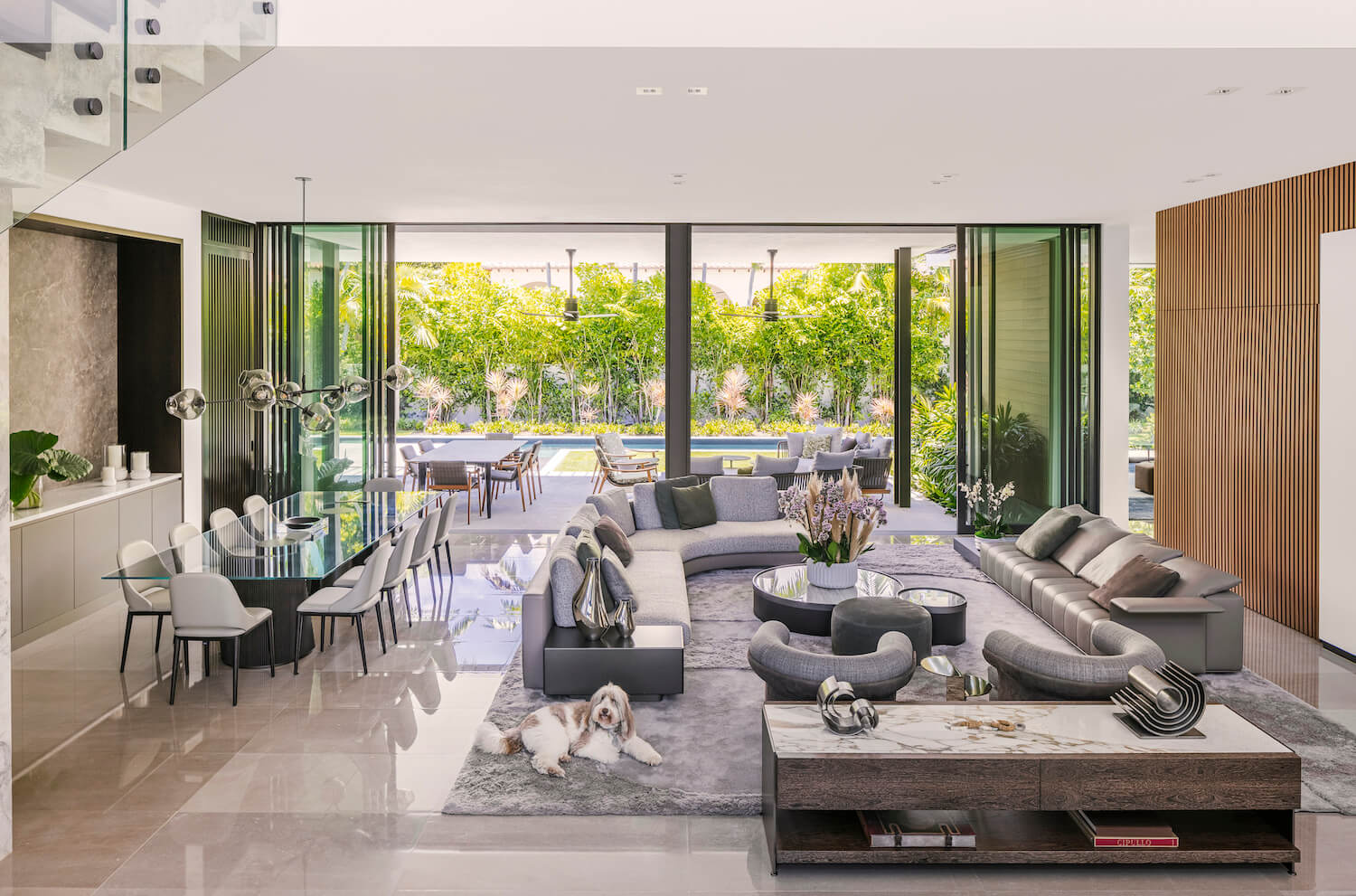 Chiêm ngưỡng căn Villa hiện đại được yêu thích tại tiểu bang Florida 6