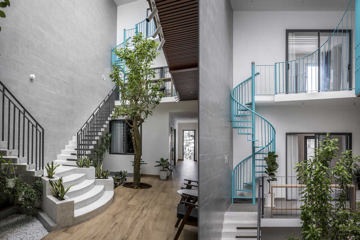 Mẫu nhà ống 3 tầng: Ấn tượng với cây cầu xanh nối liền hai khối nhà 4