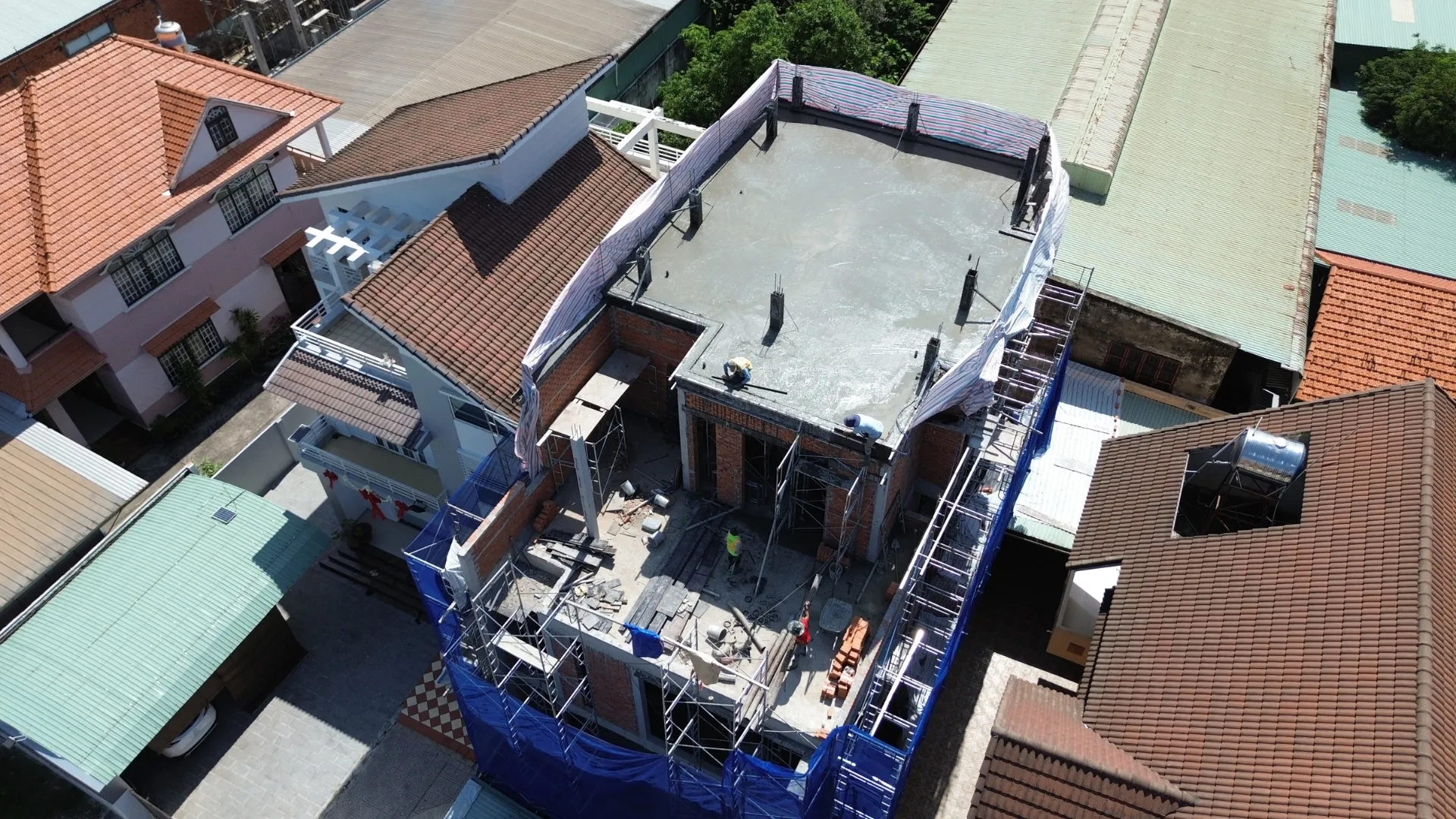 mái bê tông cốt thép là gì