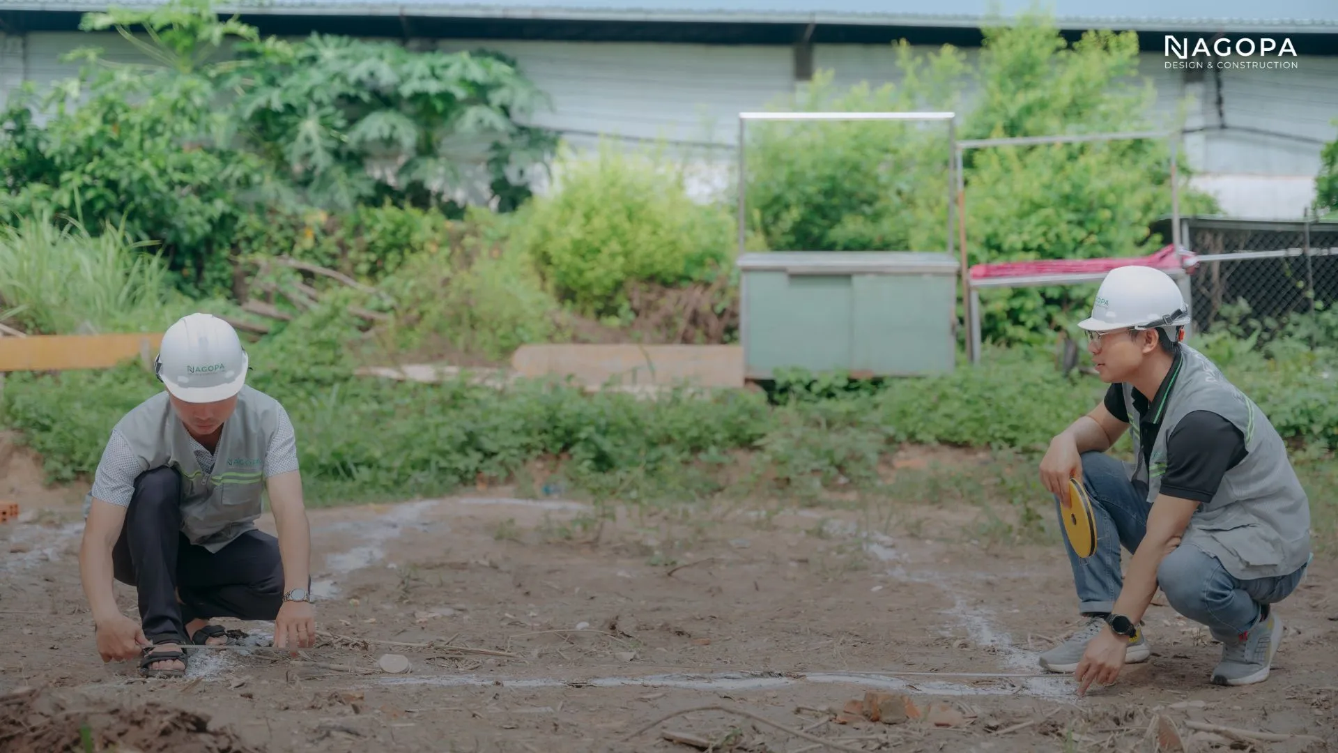 định vị kích thước móng