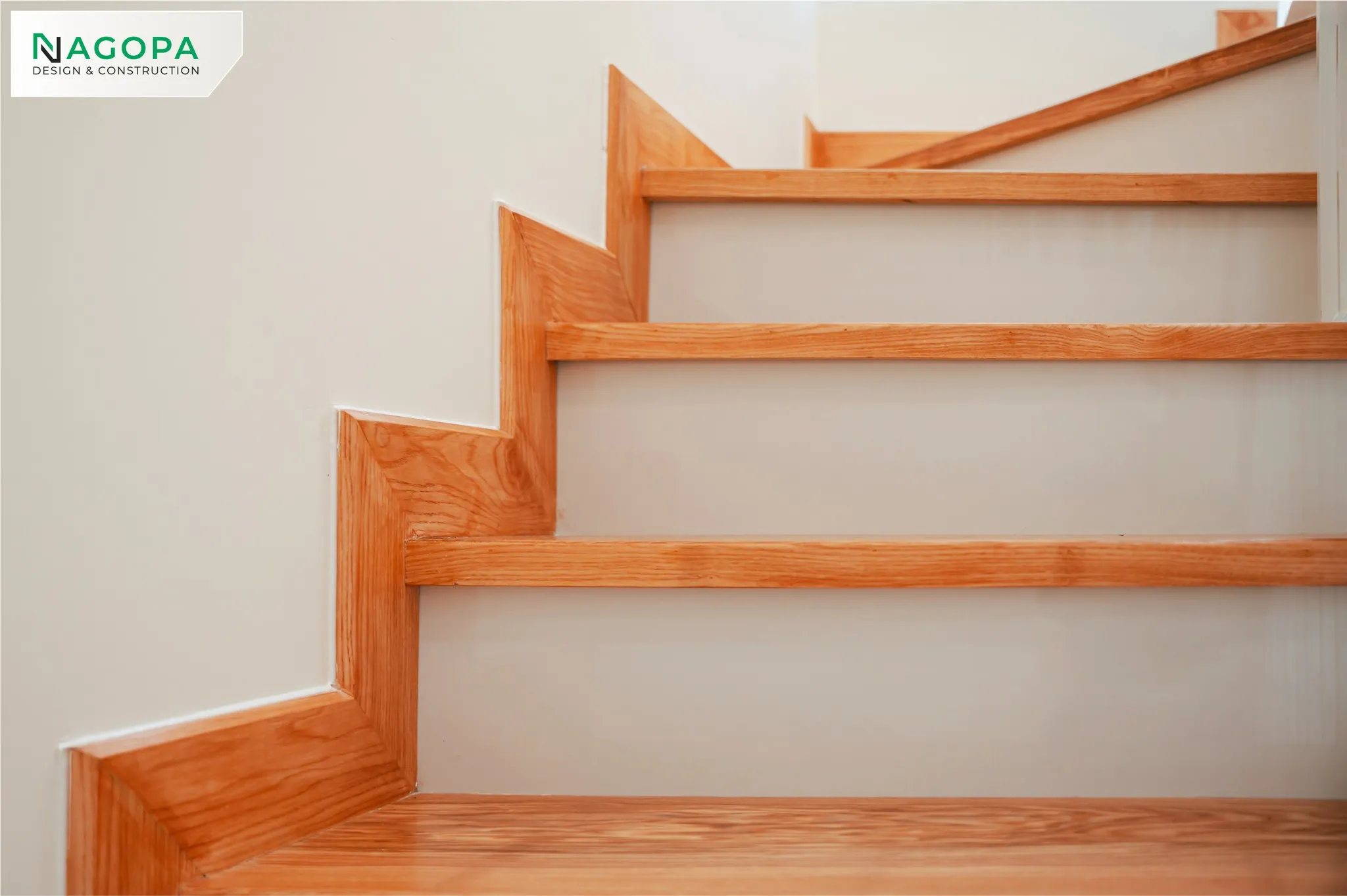 hoàn thiện bậc cầu thang