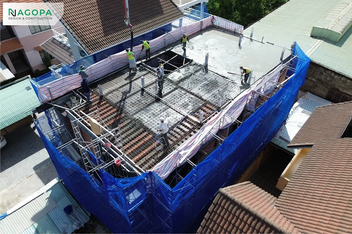 che chắn công trình cẩn thận tránh ảnh hưởng đến hàng xóm láng giếng