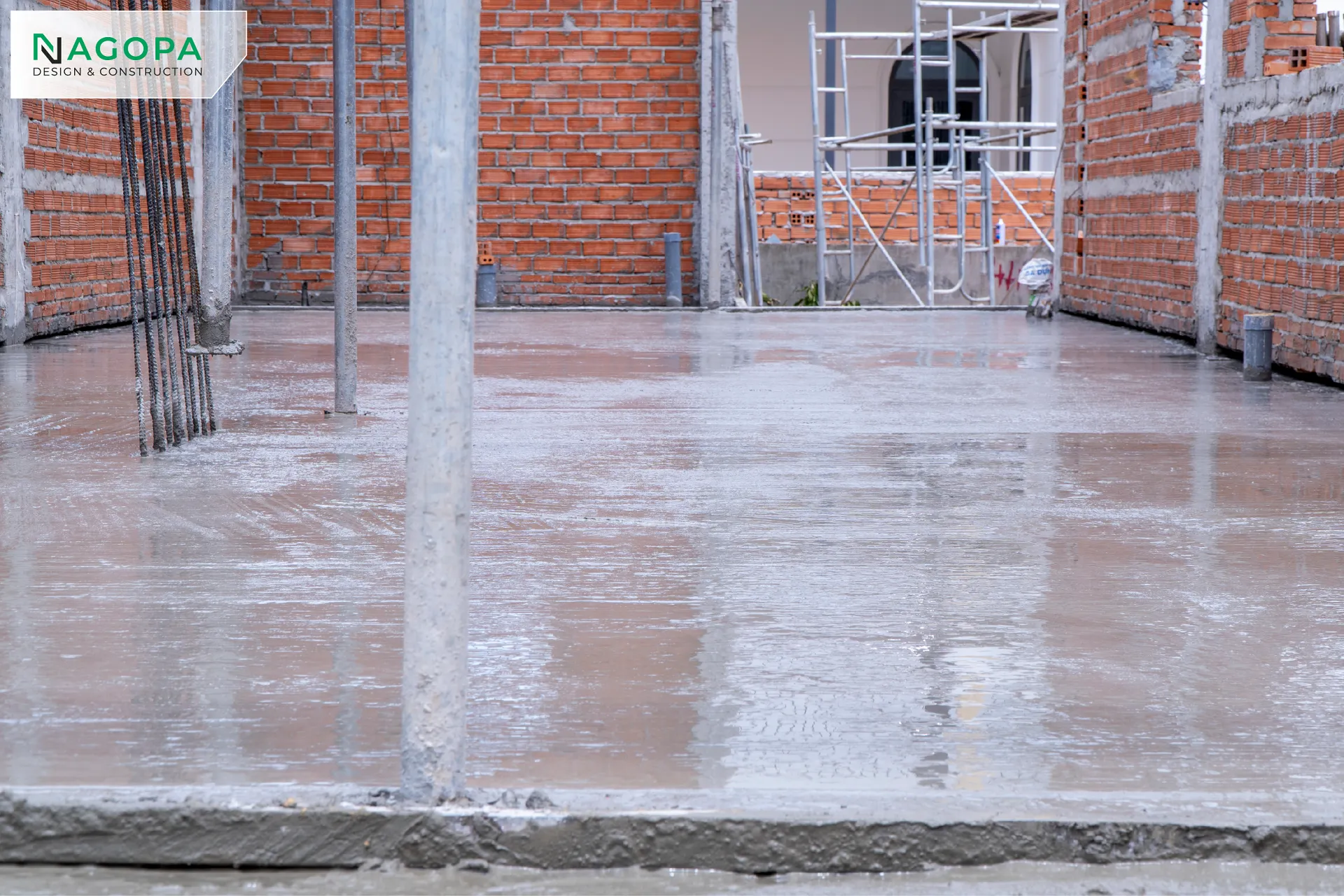 Bề mặt nền trệt HNs House sau khi hoàn thiện đổ bê tông