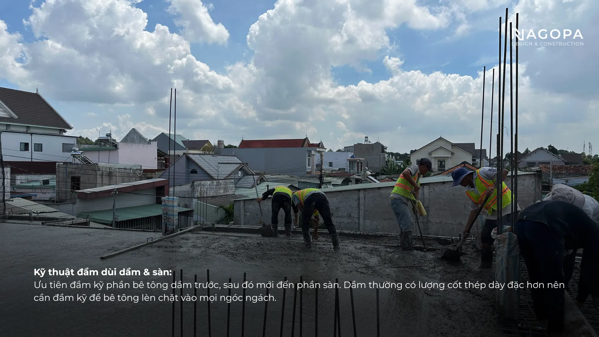 kỹ thuật đàm dùi khi đổ bê tông dầm sàn