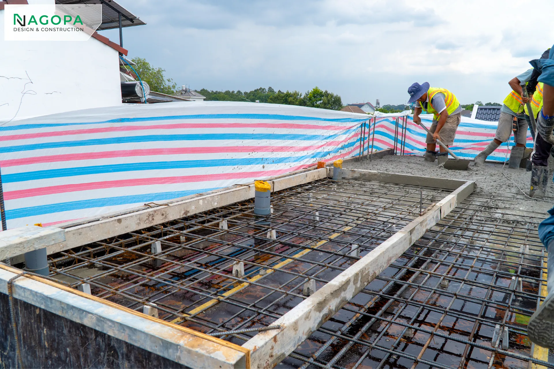 lắp đặt cốt thép dầm sàn tầng 3 HN's House Phú Lợi 1