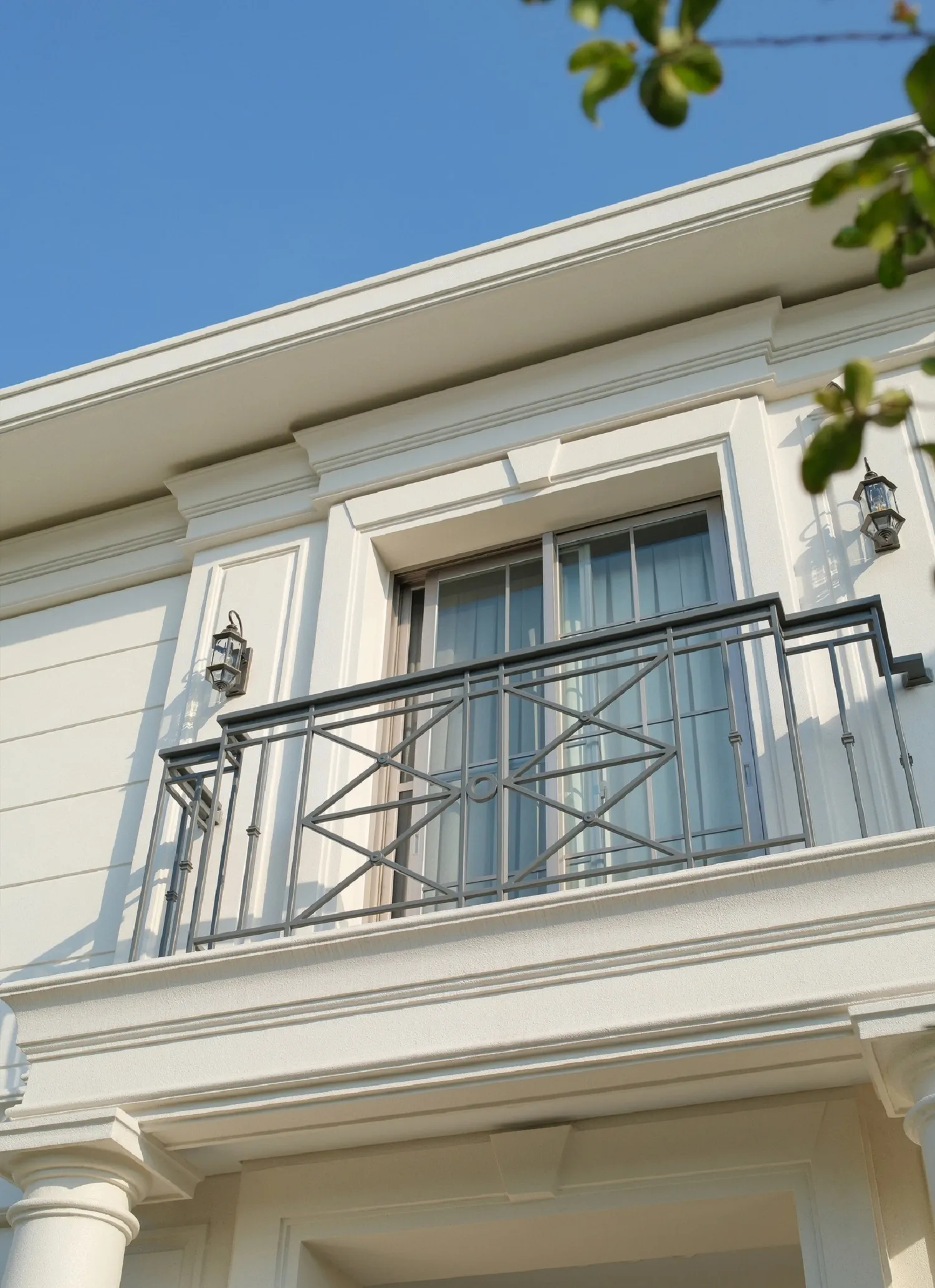 phào chỉ tân cổ điển tinh tế và thanh thoát
