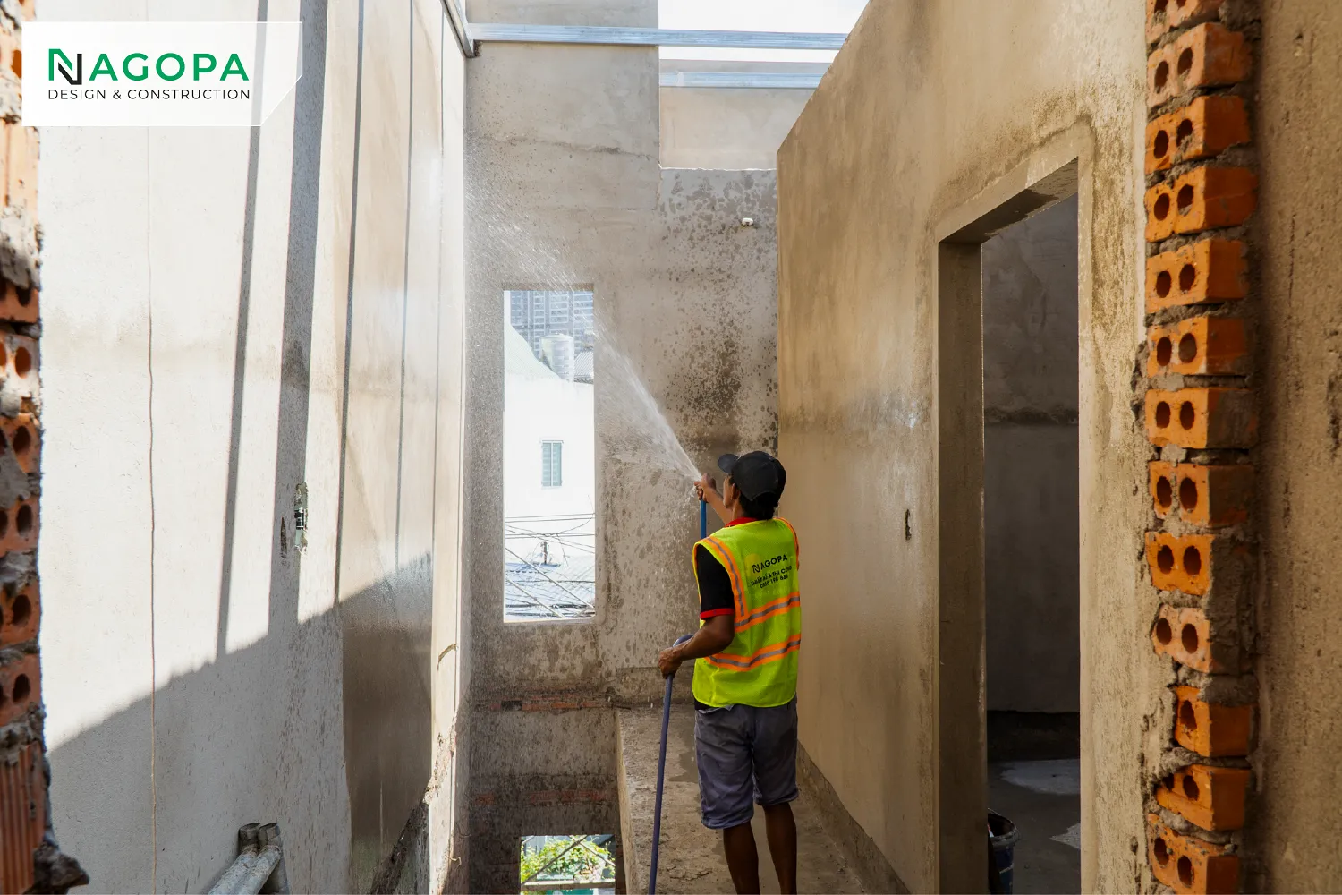 Bảo dưỡng tường sau khi tô trát 3