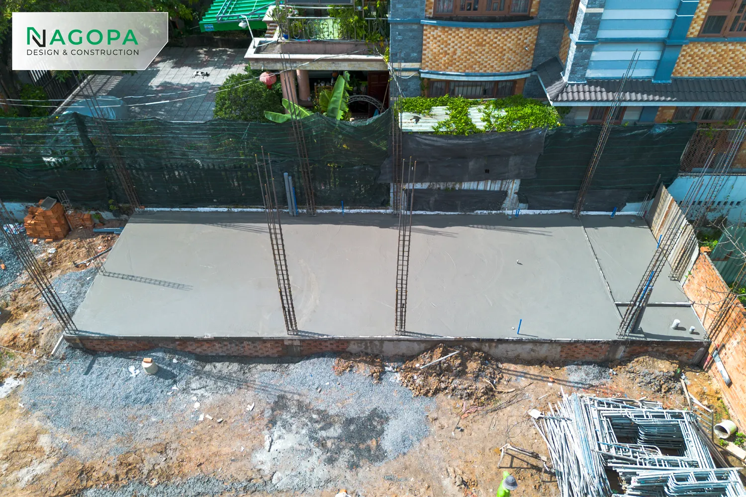 Đổ bê tông sàn tầng trệt công trình D's House Phường Bình Dương 2