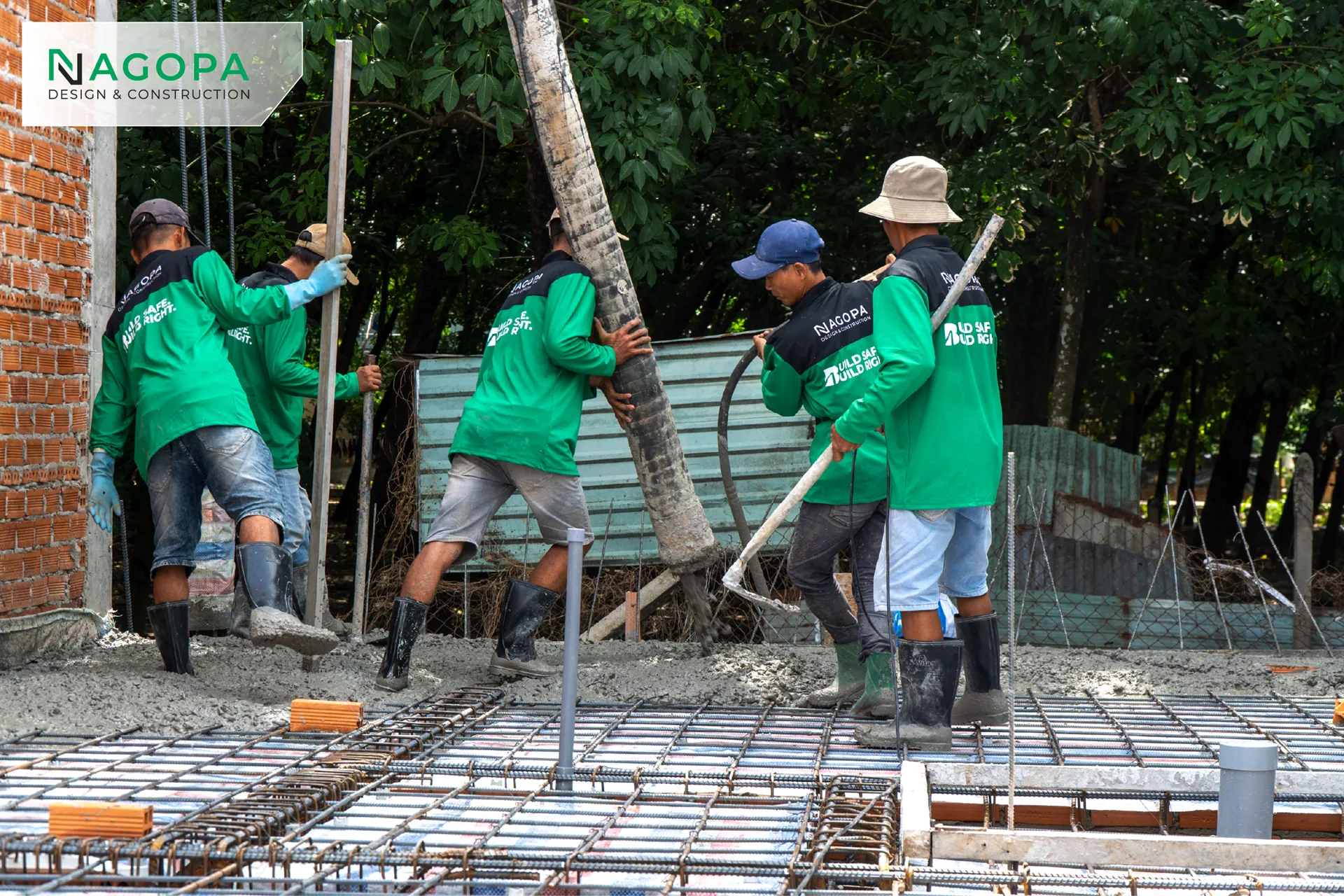 đổ bê tông sàn trệt công trình NC's House Phường Bình Dương 3